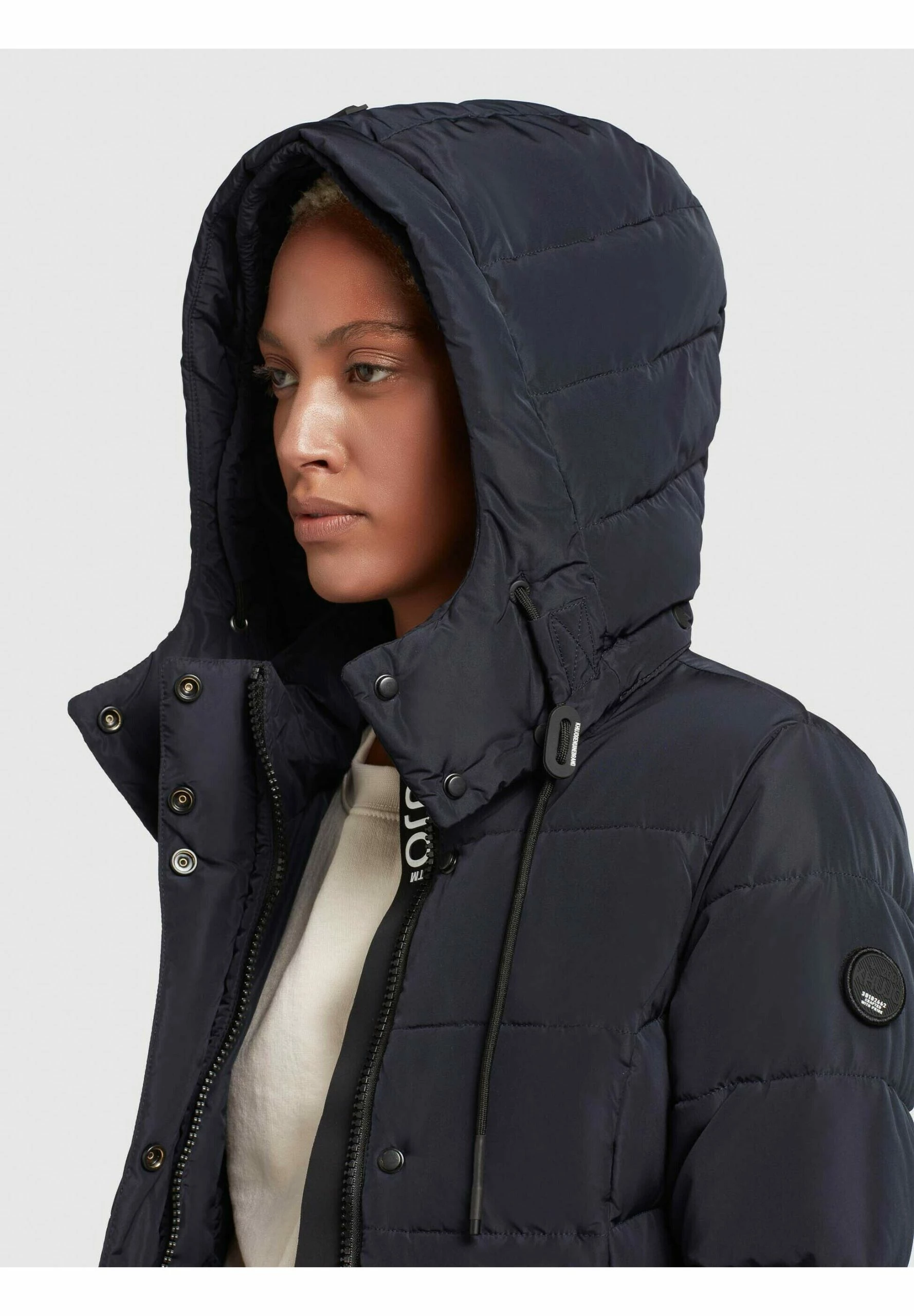 Khujo CUPS - Płaszcz Zimowy - Dunkelblau 7 Khujo CUPS - Płaszcz Zimowy - Dunkelblau - obrazek 5