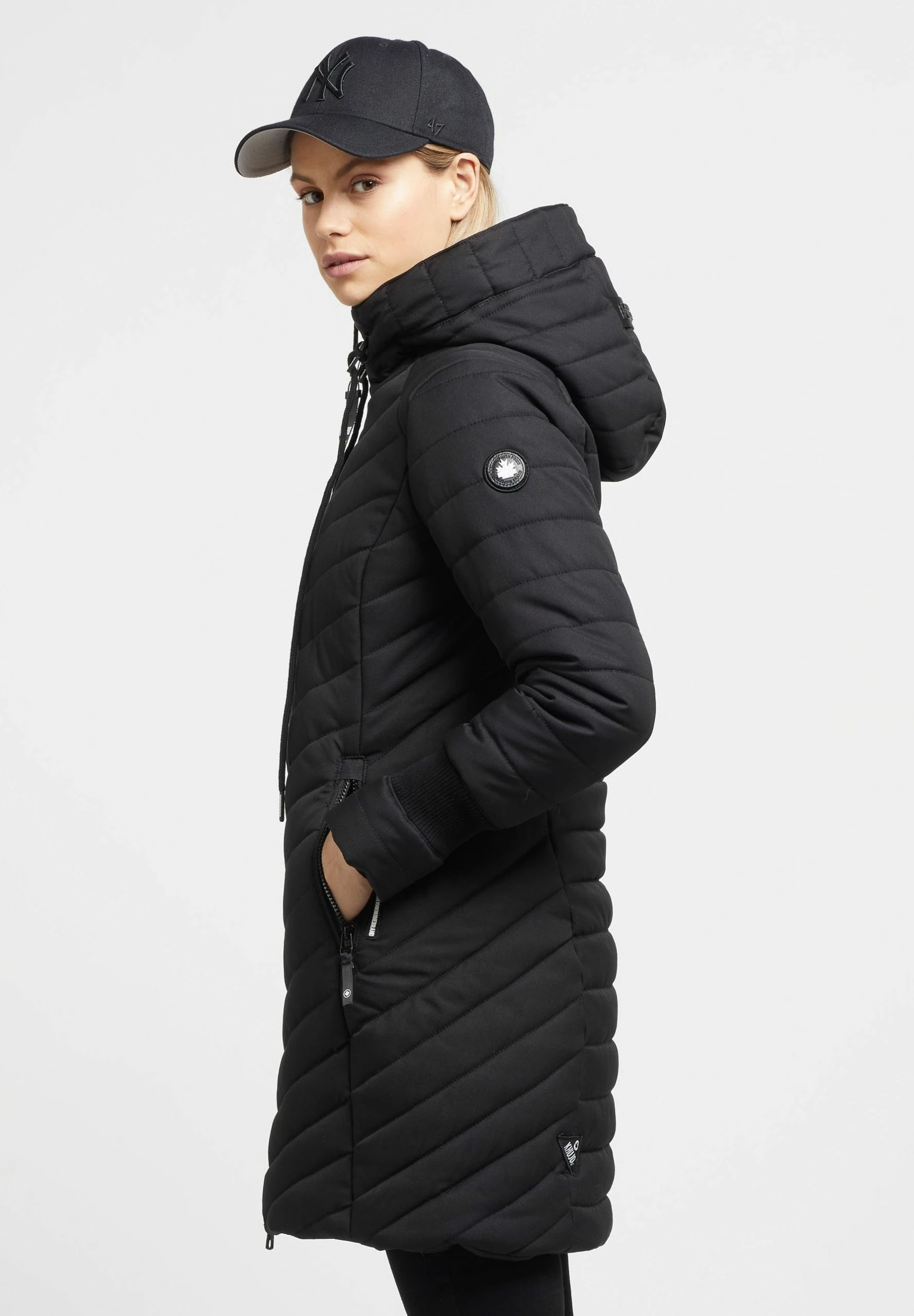 Khujo NITA STRUCTURED - Płaszcz Zimowy - Schwarz 6 Khujo NITA STRUCTURED - Płaszcz Zimowy - Schwarz - obrazek 4