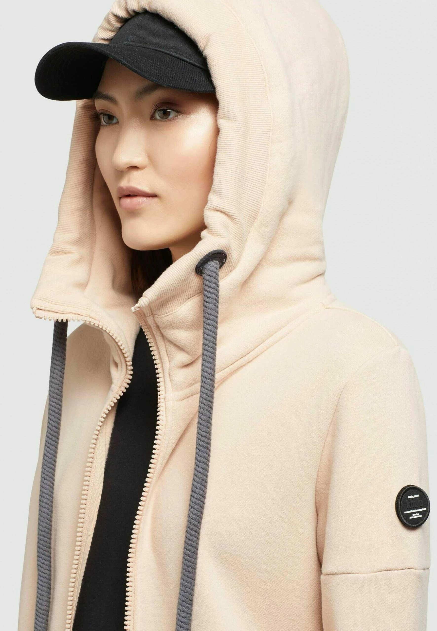 Khujo SALOMEA - Bluza Rozpinana - Aprikot 6 Khujo SALOMEA - Bluza Rozpinana - Aprikot - obrazek 4