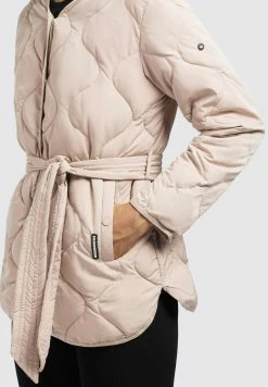 Khujo YUNA - Kurtka Przejściowa - War Pin -Khujo Sklep 198241fac9d74509a51c0d418a9c5bc2