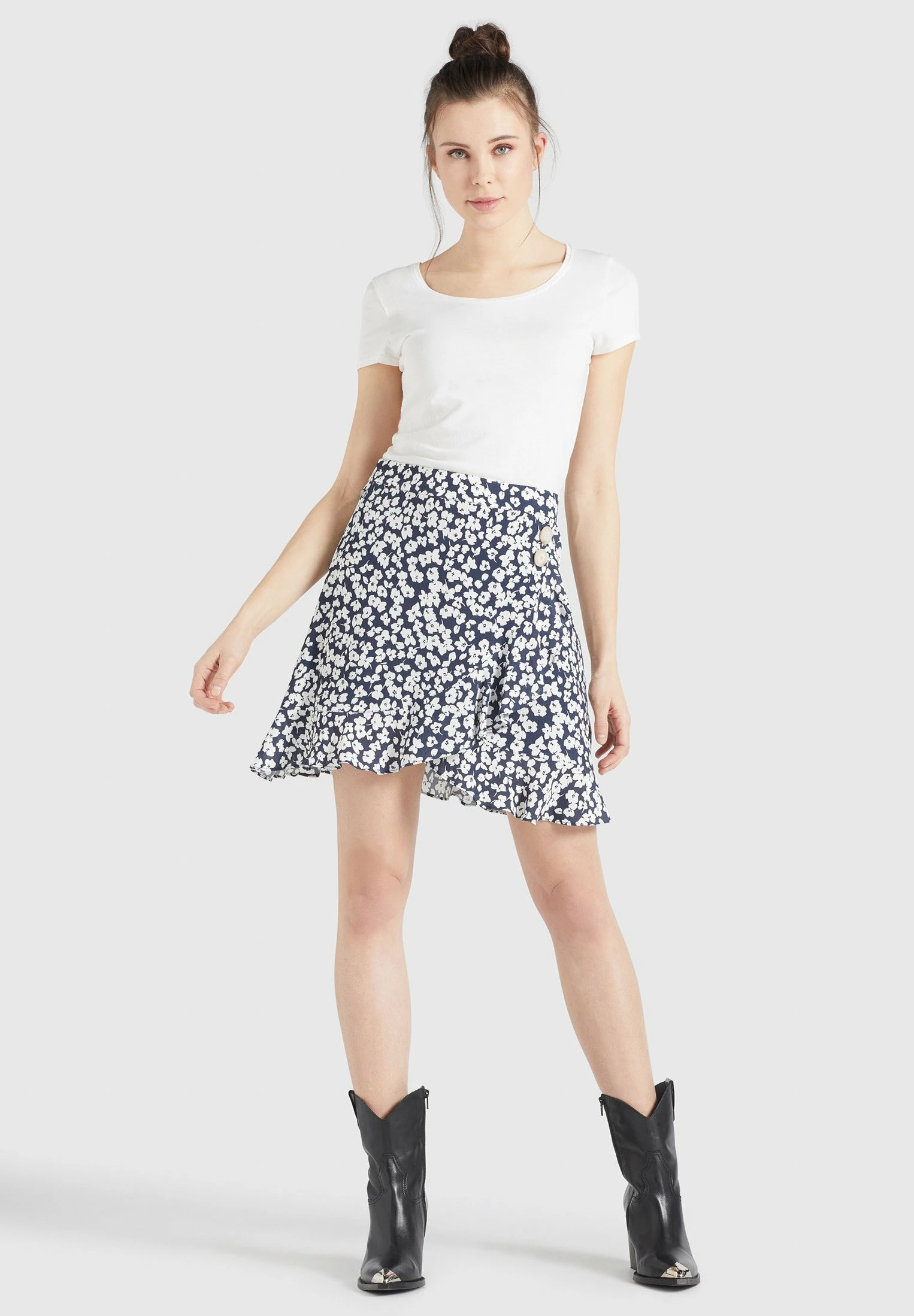 Khujo UNDINE - Spódnica Trapezowa - Dunkelblau-weiß Geblümt 8 Khujo UNDINE - Spódnica Trapezowa - Dunkelblau-weiß Geblümt - obrazek 6