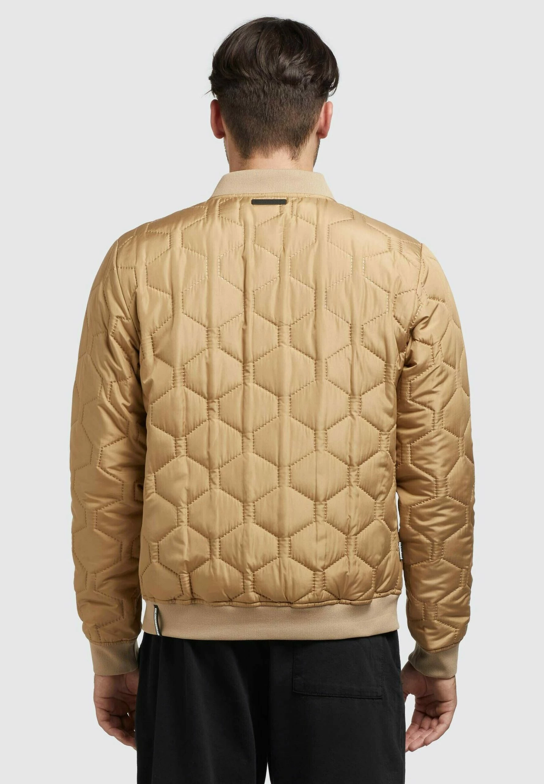 Khujo CARLSON - Kurtka Przejściowa - Beige 5 Khujo CARLSON - Kurtka Przejściowa - Beige - obrazek 3