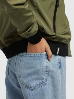 Khujo STENCE2 - Kurtka Bomber - Olivgrün -Khujo Sklep b5a8bb789f444d6e8ed9120057fed854