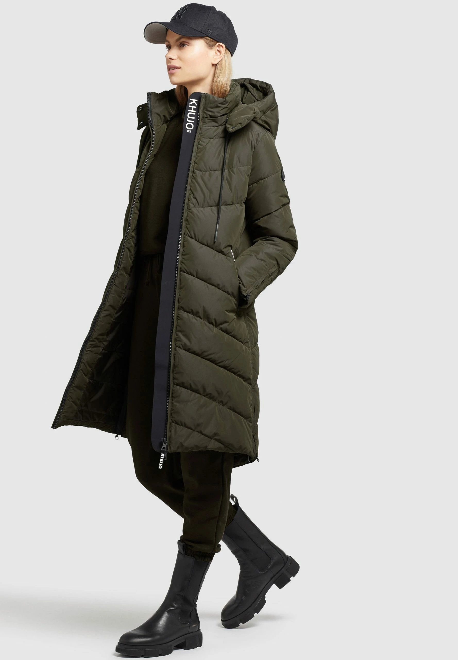 Khujo HUBA - Płaszcz Zimowy - Dunkelgrün 6 Khujo HUBA - Płaszcz Zimowy - Dunkelgrün - obrazek 4