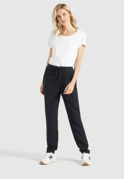 Khujo SVETJANA - Spodnie Treningowe - Grau Gewaschen -Khujo Sklep c5384e8cca3f4c4180715e0253178ff2