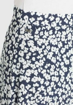 Khujo UNDINE - Spódnica Trapezowa - Dunkelblau-weiß Geblümt 20 Khujo UNDINE - Spódnica Trapezowa - Dunkelblau-weiß Geblümt -Khujo Sklep c591c2f35a3641fda55c42c5544a3488